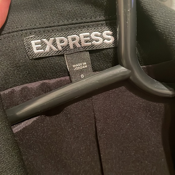 Express Black Blazer in size 8. Gently used. - Picture 3 of 14